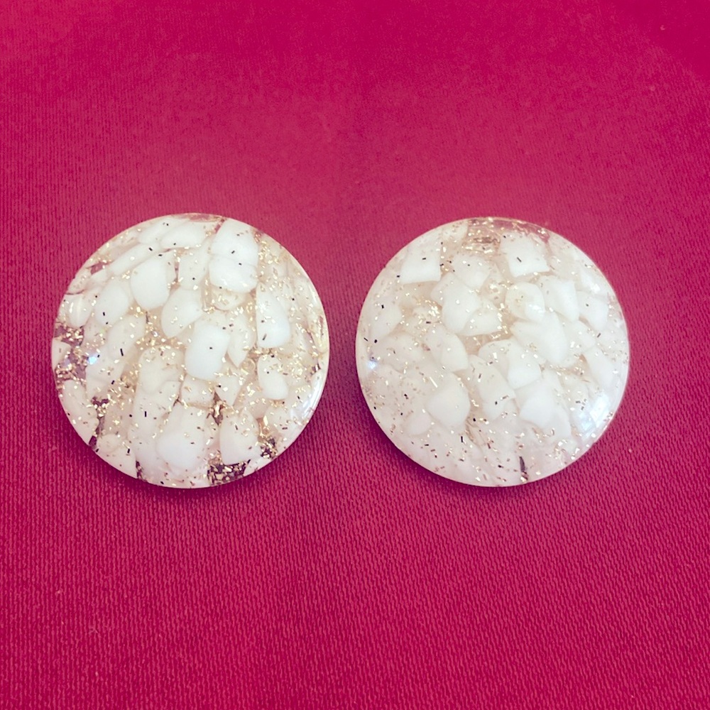 Vintage Lucite Clip-on Earrings